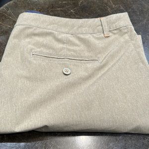 Men's Tommy Bahama 9 inch short  tan 38